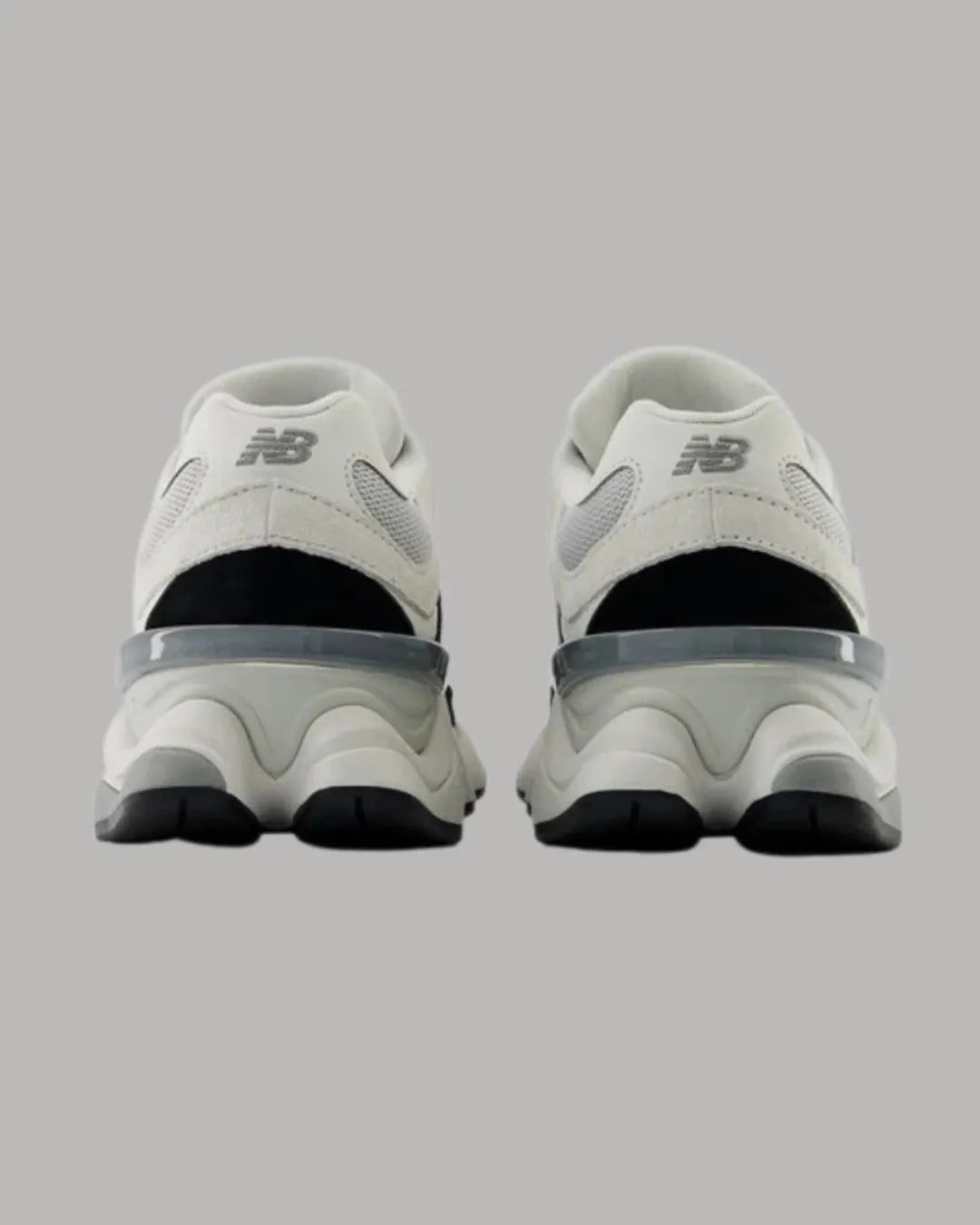 Classic Sneaker 9060 Black & Wh...