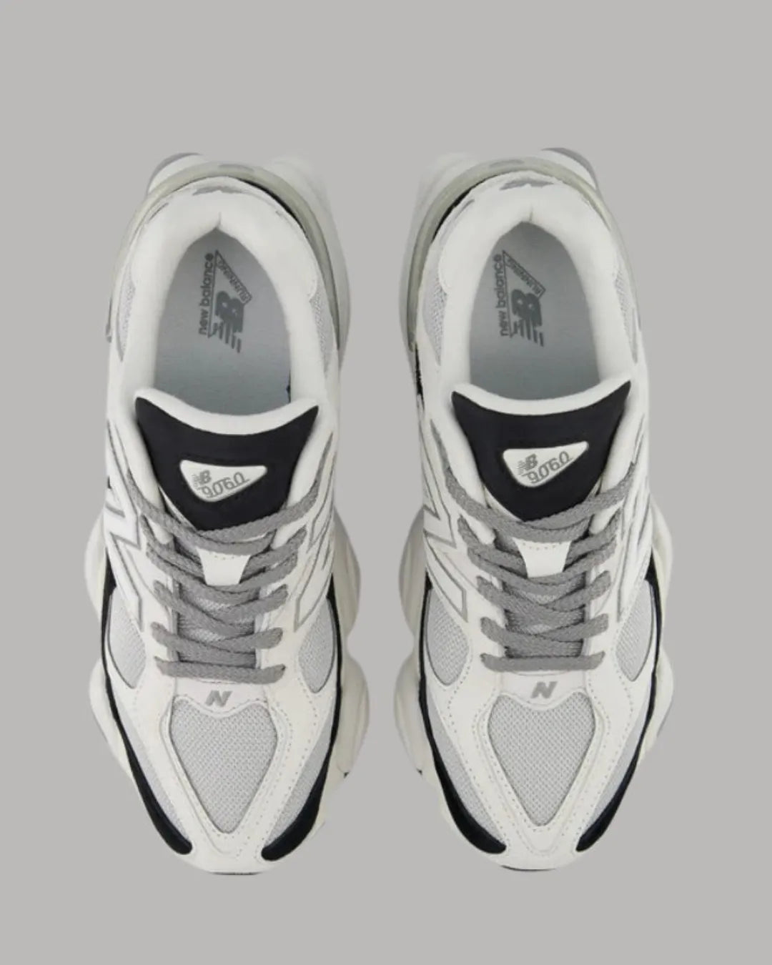 Classic Sneaker 9060 Black & Wh...