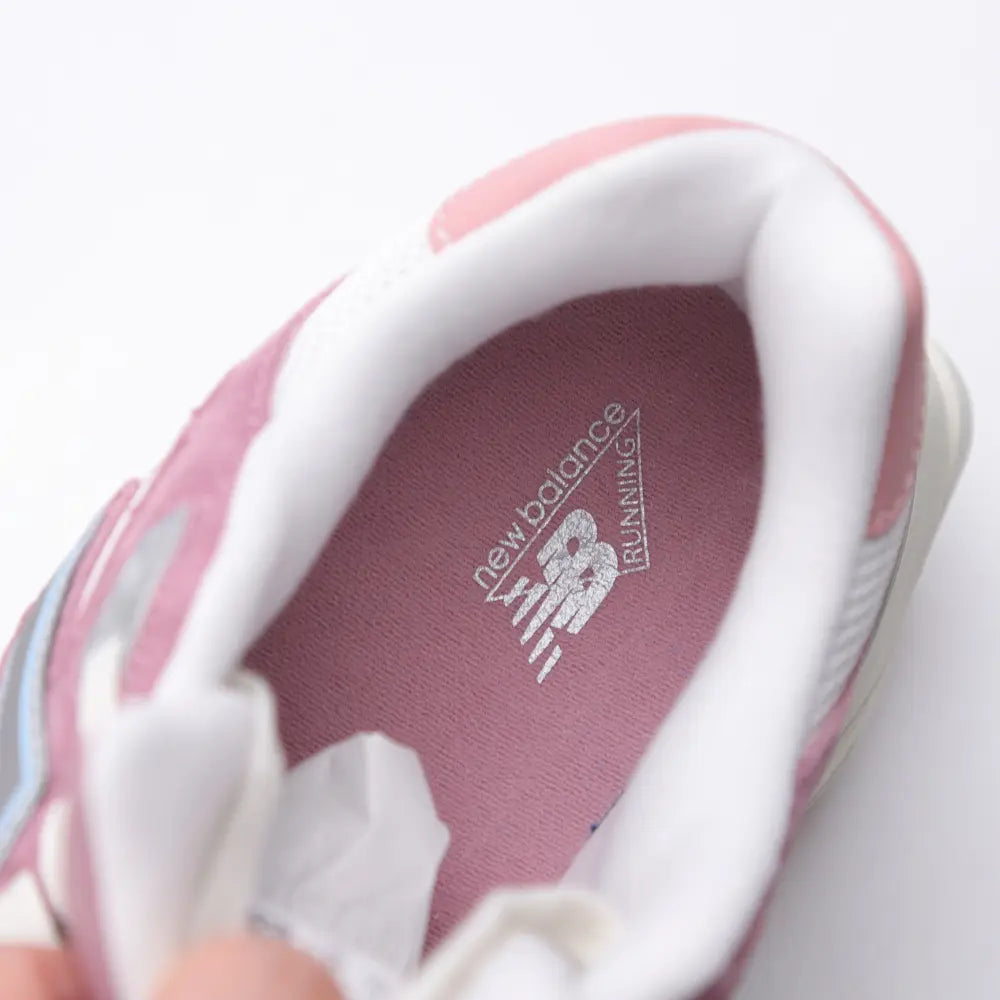 Classic Sneaker 9060 Rose...